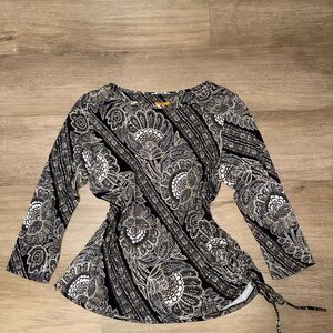 Ruby Rd. Black and White Floral Long Sleeve Top